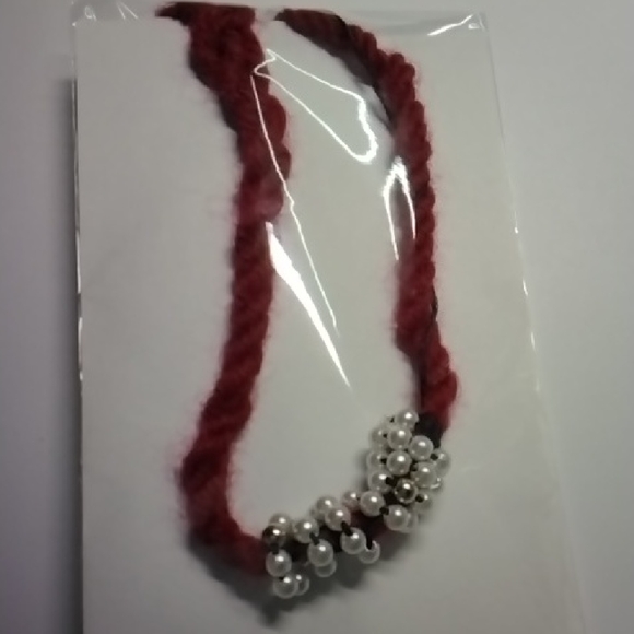 Lorena Espinoza Design Red and White Bracelet - Picture 1 of 1